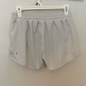 Lululemon Hotty Hot Low Rise 4in White